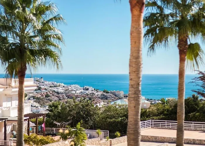 Fantastic Townhouse With Pool And Sea Views Tatil Evi