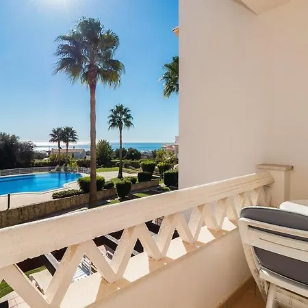 Feriehus Fantastic Townhouse With Pool And Sea Views